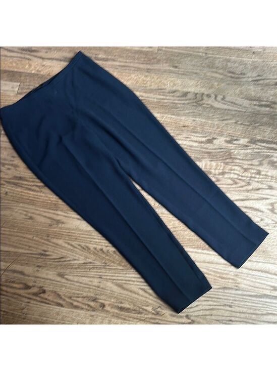 Elie Tahari Pants - Ellie Tahari Slim Fit Flat Front Side Zipper crepeTrousers Pants Navy Blue 6 EUC